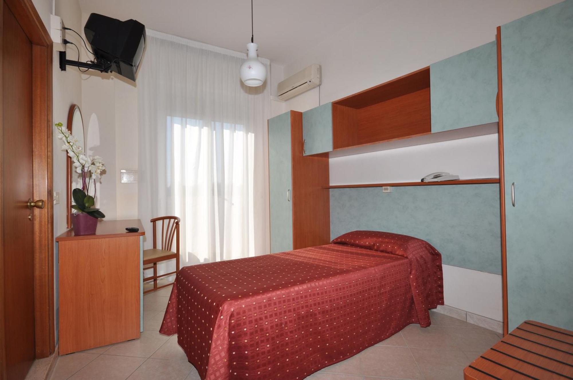 Hotel Real تّشيرفييا الغرفة الصورة