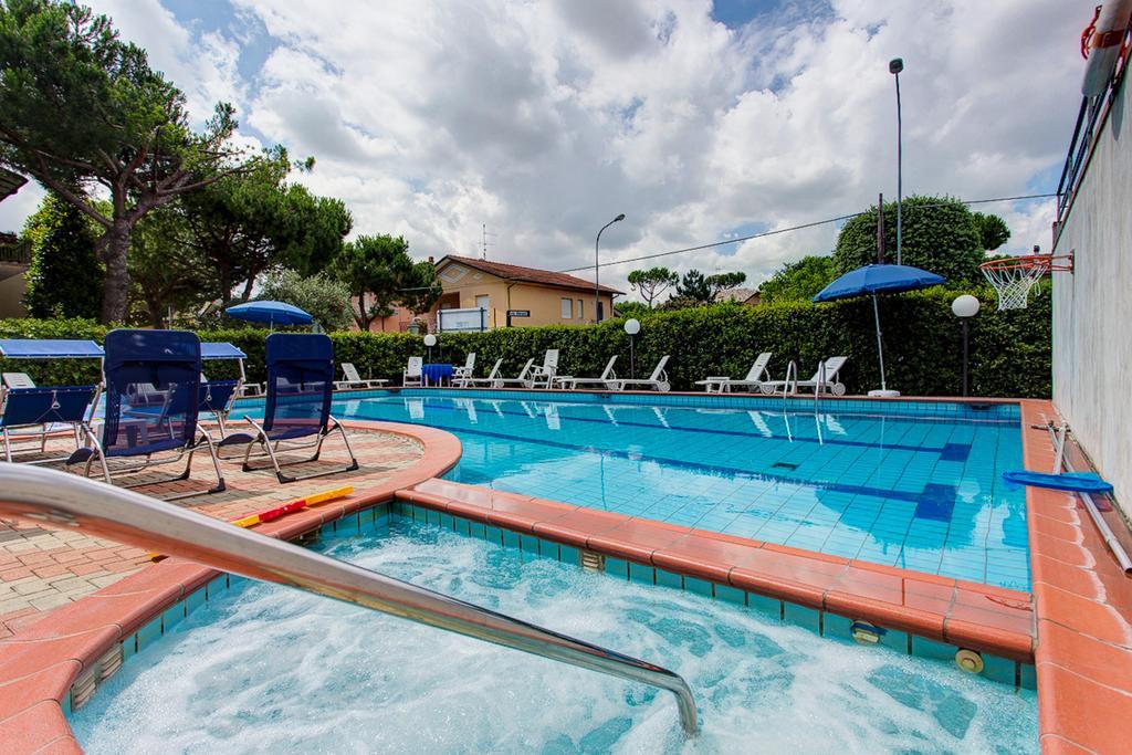 Hotel Real تّشيرفييا المظهر الخارجي الصورة